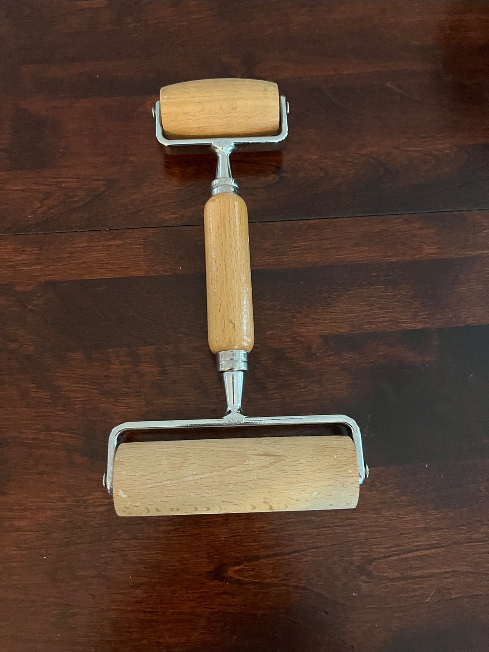 Wood and Chrome Double Roller Tool - Natural Wood